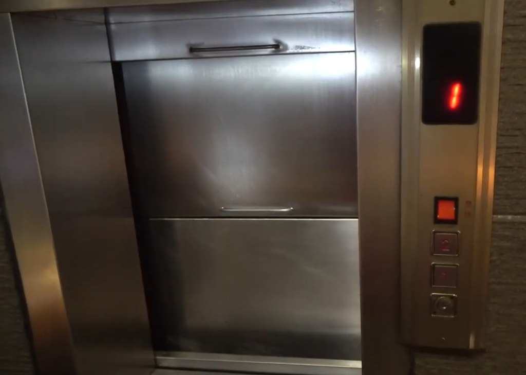 Dumbwaiter Elevator 2025-2