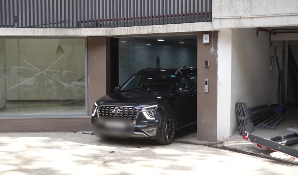 Heavy Duty Elevator 2025-1